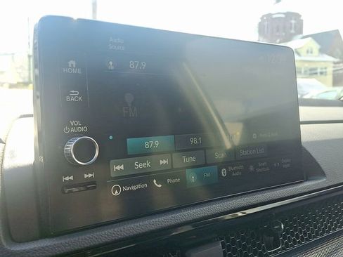 Certified 2023 Honda CR-V Sport Touring image 18