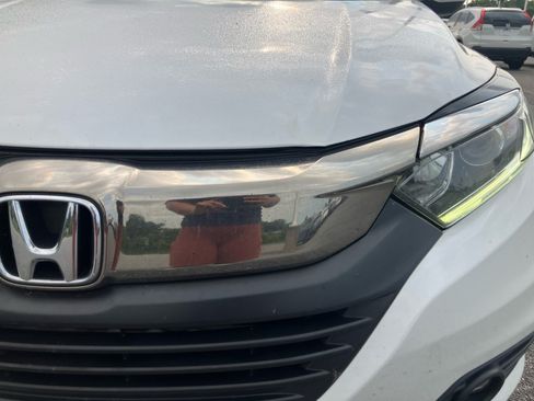 Used 2021 Honda HR-V EX image 27