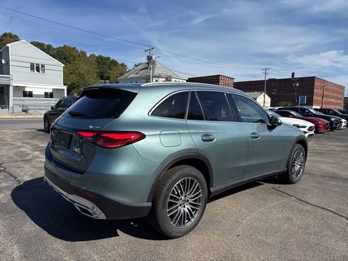 New 2026 Mercedes-Benz GLC 300 4MATIC image 7
