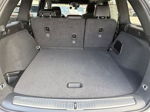 New 2026 Jeep Grand Cherokee Summit image 15