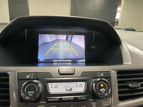 Used 2014 Honda Odyssey EX-L image 28