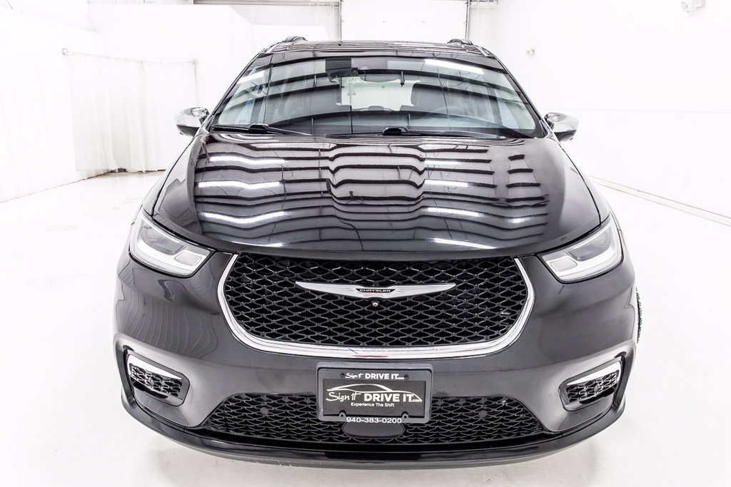 Used 2022 Chrysler Pacifica Limited FWD image 9