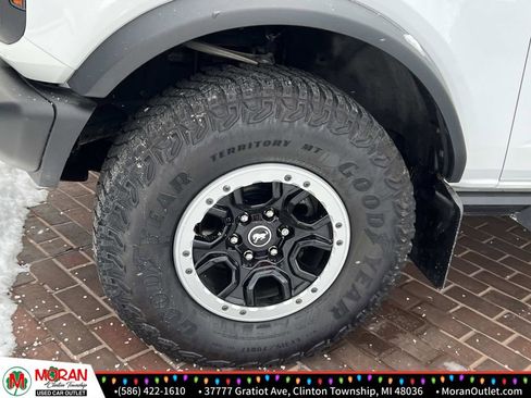 Used 2023 Ford Bronco Black Diamond w/ Sasquatch Package image 10