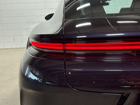 Certified 2025 Porsche Panamera 4 AWD/4WD image 11