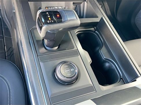 New 2026 GMC Hummer EV 4x4 Crew Cab image 12