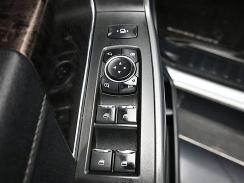 Used 2024 Ford F450 Lariat w/ Lariat Ultimate Package image 6