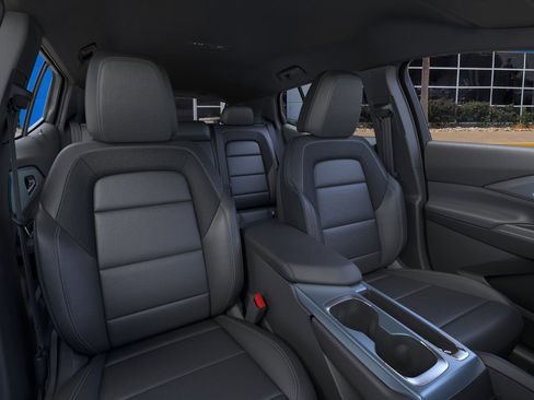 New 2026 Chevrolet Equinox EV LT AWD/4WD image 16