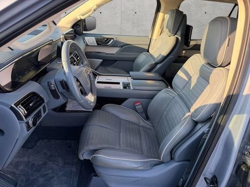 Used 2020 Lincoln Navigator L Black Label w/ Cargo Convenience Package AWD/4WD image 19