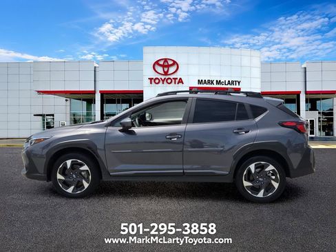 Used 2025 Subaru Crosstrek 2.5i Limited w/ Popular Package #3A AWD/4WD image 2