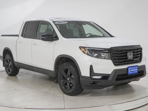 Used 2023 Honda Ridgeline Black Edition image 17