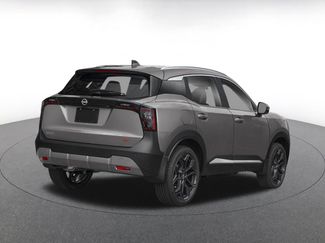 Used 2026 Nissan Kicks SR AWD/4WD video 2