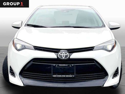 Certified 2018 Toyota Corolla LE FWD image 4