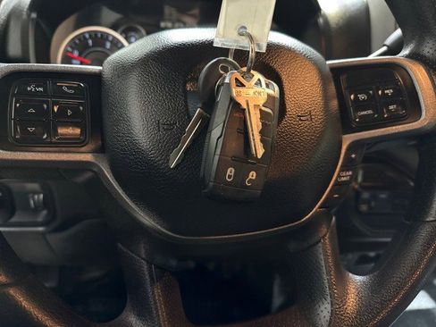 Used 2022 RAM 3500 Tradesman w/ Chrome Appearance Group image 77