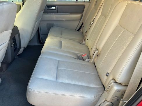 Used 2008 Ford Expedition XLT image 8