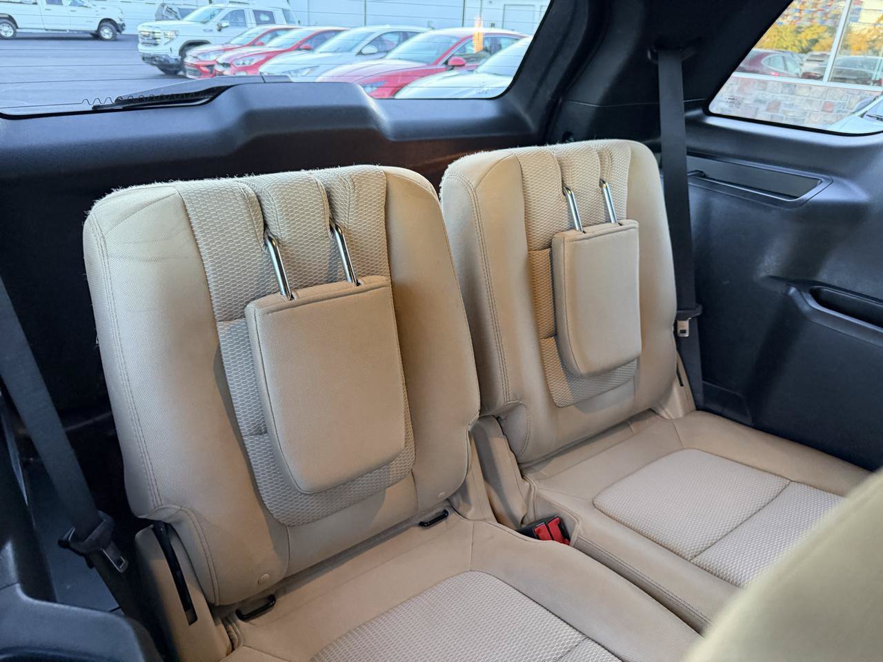 Used 2017 Ford Explorer XLT AWD/4WD image 22