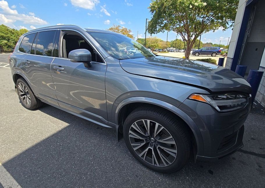 Used 2020 Volvo XC90 T6 Momentum w/ Protection Package Premier AWD/4WD image 15