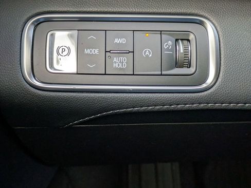 New 2026 Buick Enclave Sport Touring image 23