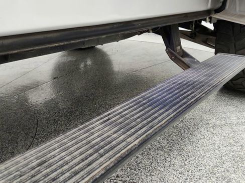 Used 2018 Ford F150 Raptor w/ Equipment Group 802A Luxury image 44