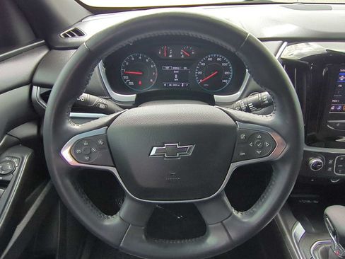 Used 2022 Chevrolet Traverse LT w/ Midnight/Sport Edition FWD image 14