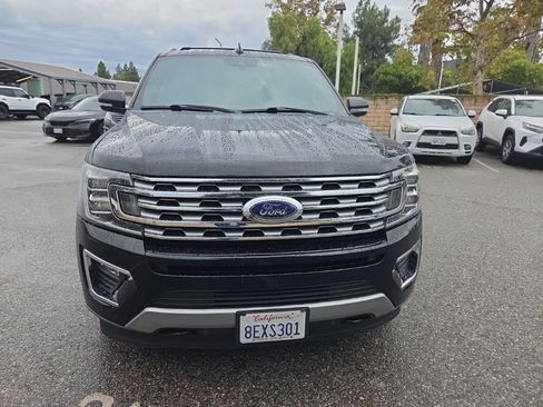 Used 2018 Ford Expedition Limited w/ Equipment Group 301A AWD/4WD image 8
