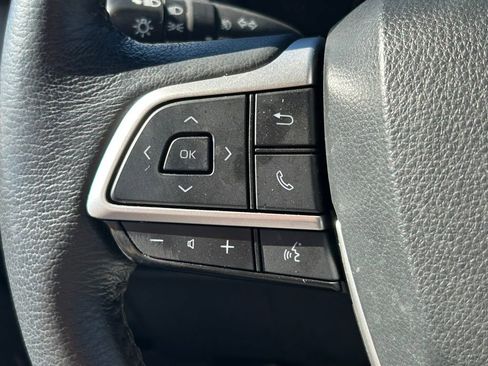 Certified 2024 Toyota Sienna XLE w/ XLE Plus Package image 43