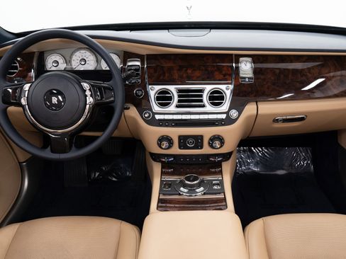 Certified 2016 Rolls-Royce Dawn image 34