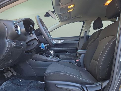 Used 2024 Kia Forte LXS image 22