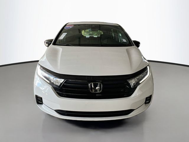 Certified 2024 Honda Odyssey Sport image 3