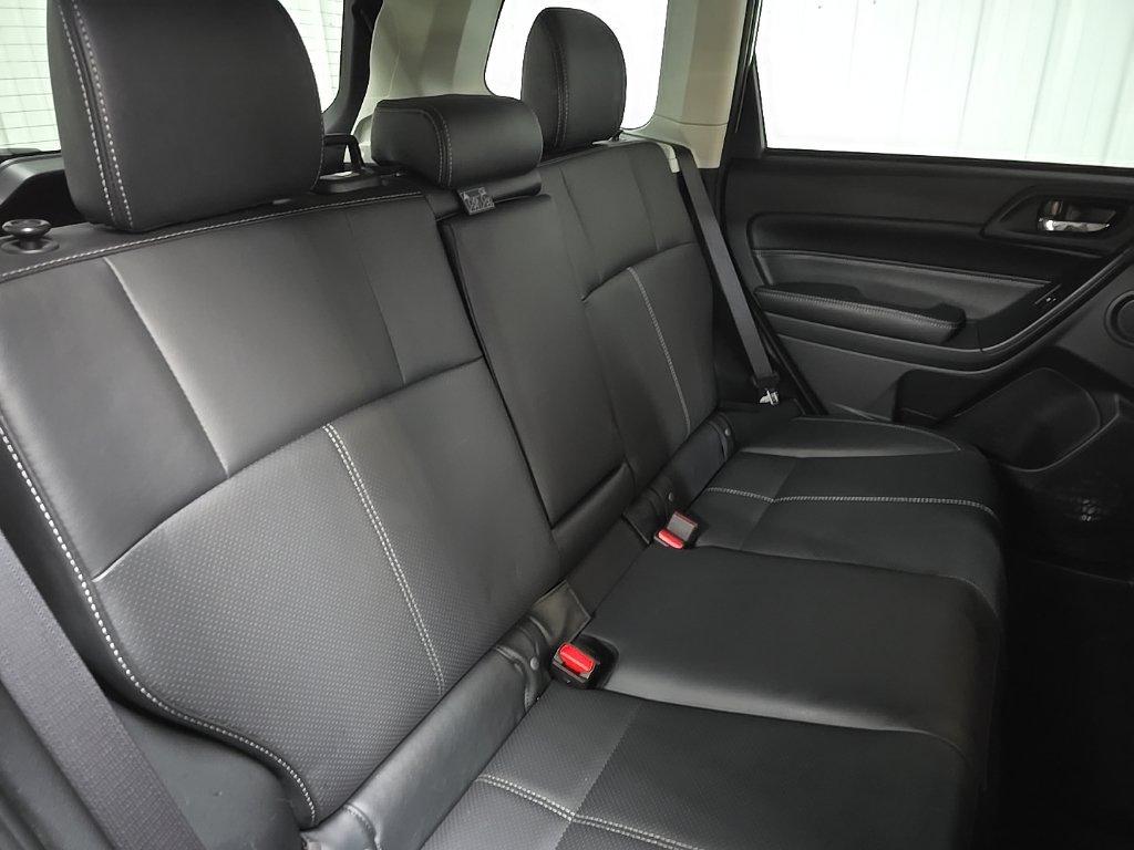 Used 2017 Subaru Forester 2.5i Touring AWD/4WD image 17