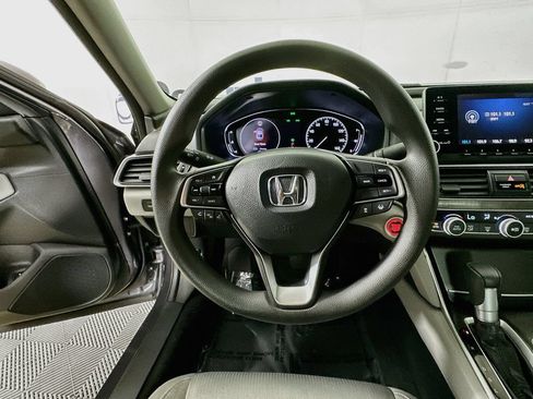 Used 2019 Honda Accord LX image 13