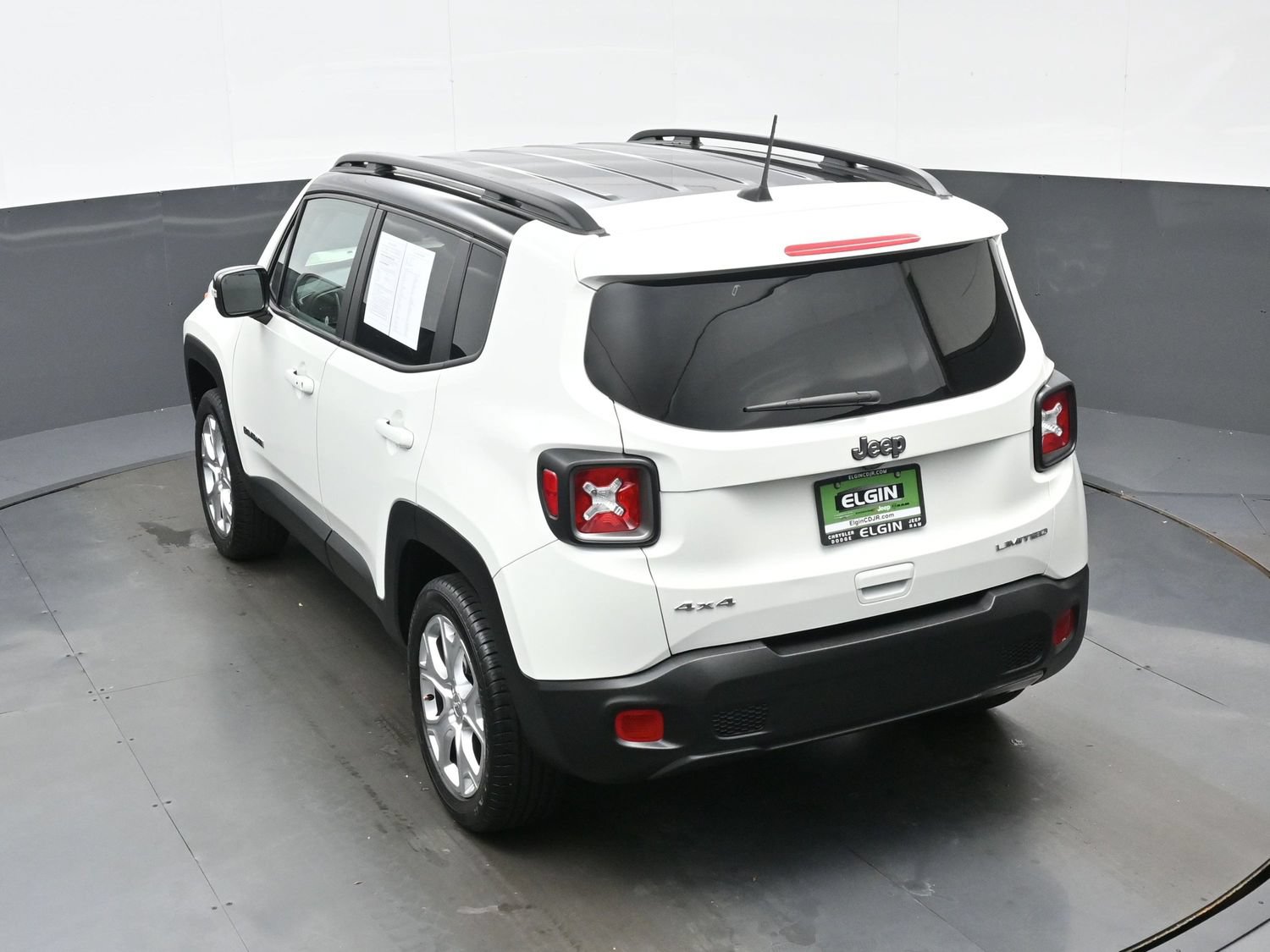 Used 2023 Jeep Renegade Limited AWD/4WD image 39