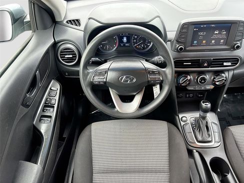 Used 2021 Hyundai Kona SE FWD image 20