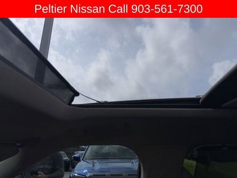 Used 2020 Ford Explorer Limited image 23