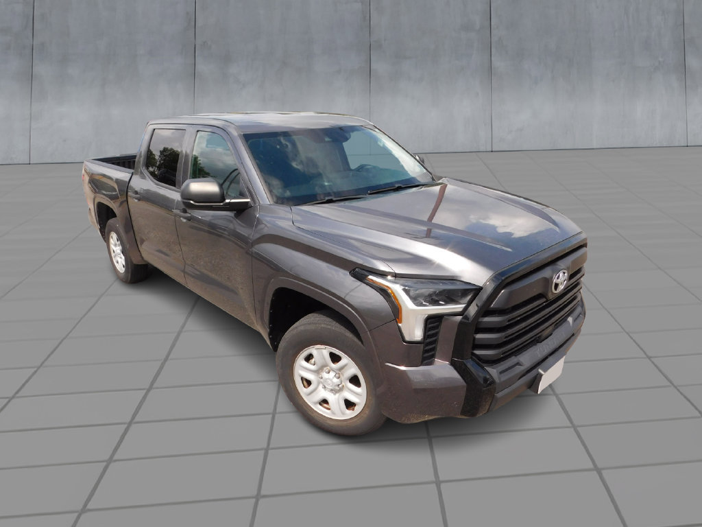 Used 2022 Toyota Tundra SR w/ SR Tow Package RWD image 2