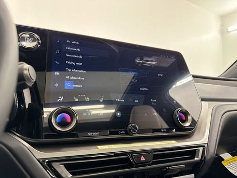 New 2026 Lexus TX 350 AWD image 23