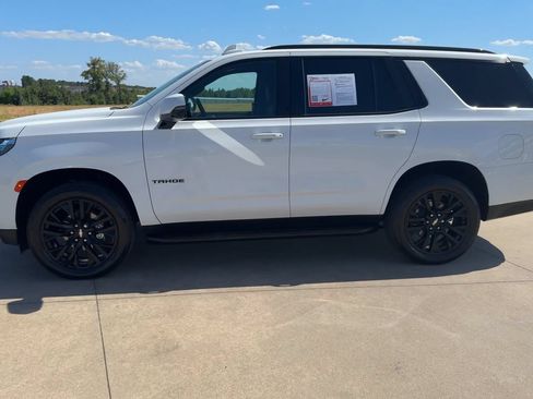 Used 2024 Chevrolet Tahoe RST w/ Luxury Package AWD/4WD image 6