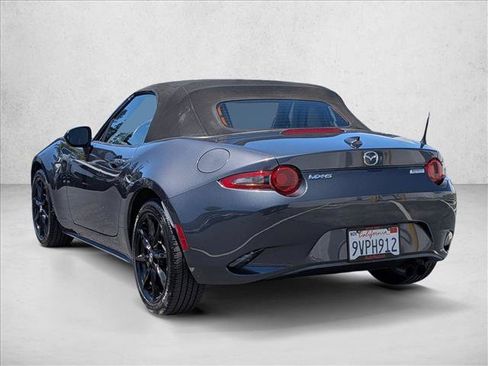 Used 2016 MAZDA MX-5 Miata Grand Touring RWD image 8