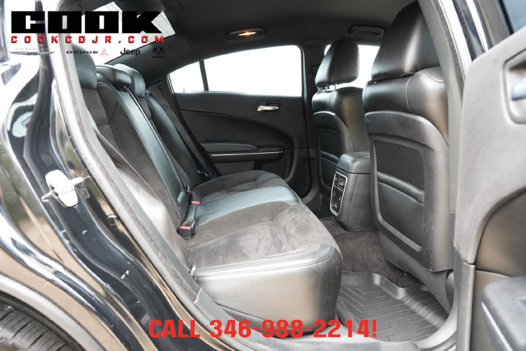 Used 2018 Dodge Charger R/T RWD image 23