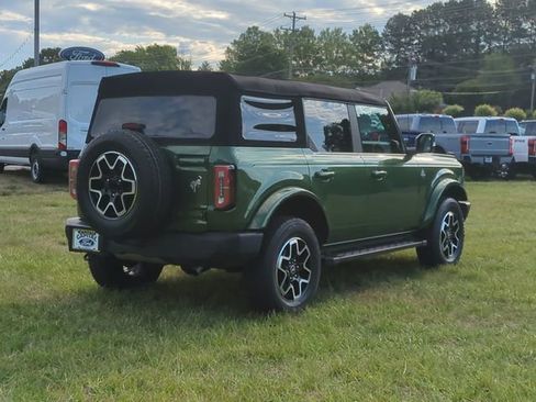 Used 2023 Ford Bronco Outer Banks AWD/4WD image 13