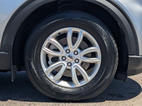 Used 2021 Ford Explorer 2WD image 13