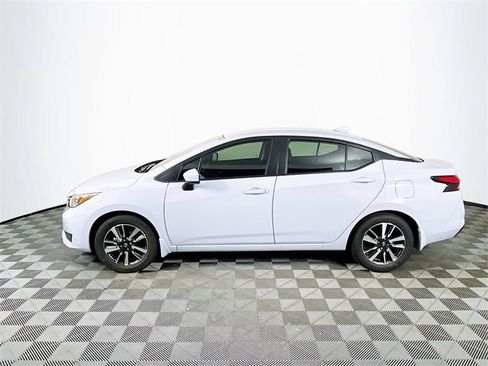 New 2025 Nissan Versa SV w/ Trunk Package image 4