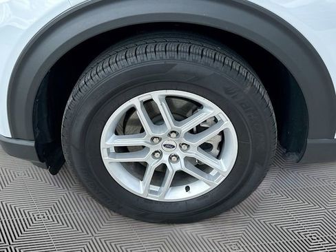 Certified 2026 Ford Explorer Active RWD image 29