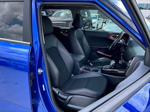 Certified 2024 Kia Soul GT-Line w/ Option Group 020 FWD image 9