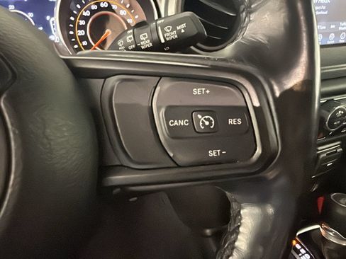Used 2022 Jeep Wrangler Unlimited Sport AWD/4WD image 20