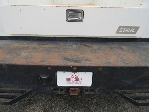 Used 2022 RAM 3500 Tradesman w/ Chrome Appearance Group AWD/4WD image 24