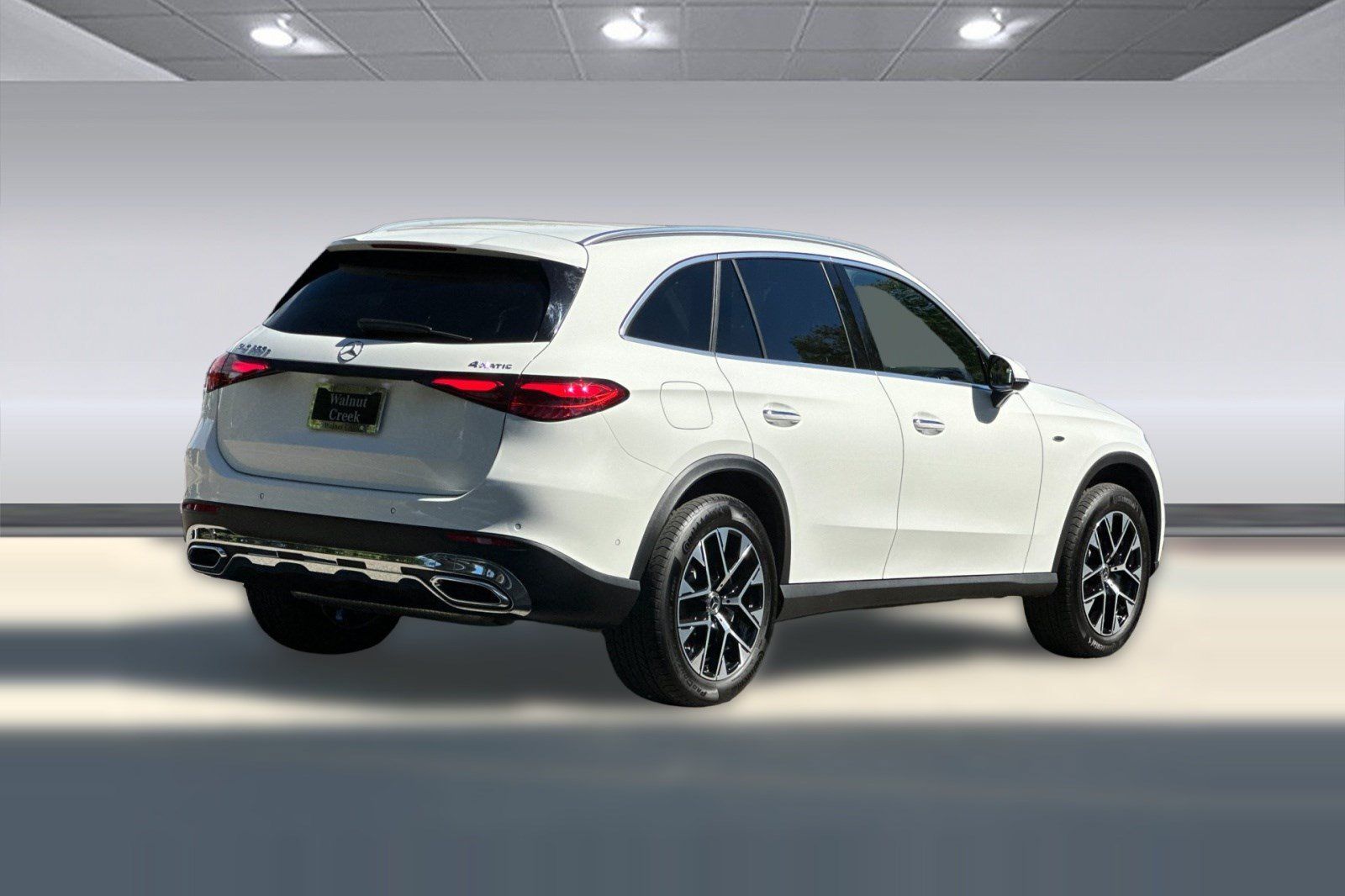 Certified 2025 Mercedes-Benz GLC 350e 4MATIC image 9