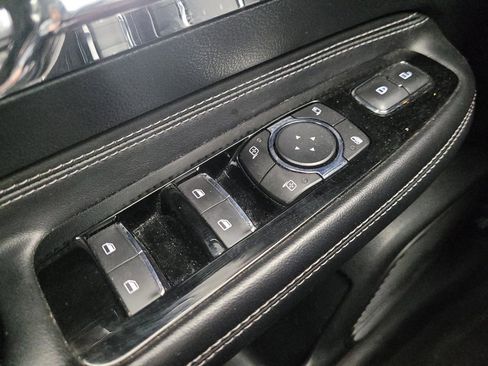 Used 2021 Lincoln Corsair AWD image 27