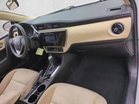 Certified 2017 Toyota Corolla LE FWD image 20