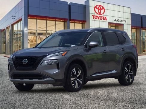Used 2021 Nissan Rogue SL w/ Premium Package FWD image 2