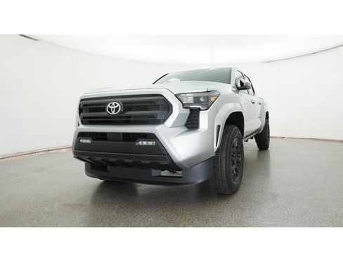 New 2025 Toyota Tacoma SR5 image 40